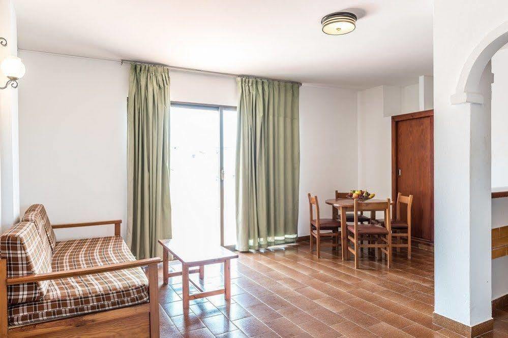 Apartamentos Orosol 2 By Typic Hotels ซานอันโตนิโอ ภายนอก รูปภาพ